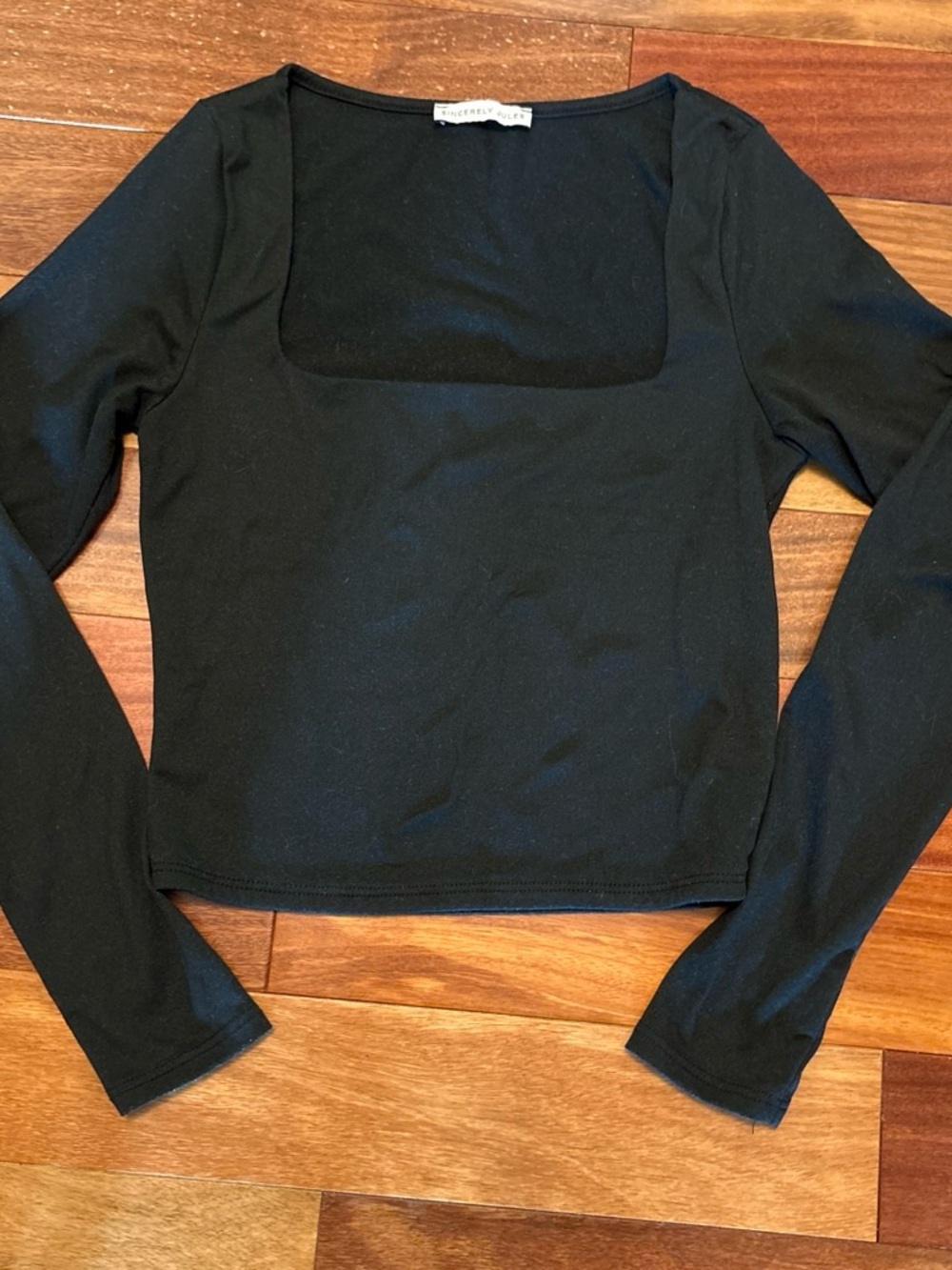 Sincerely Jules Black Square-Neck Long Sleeve Top